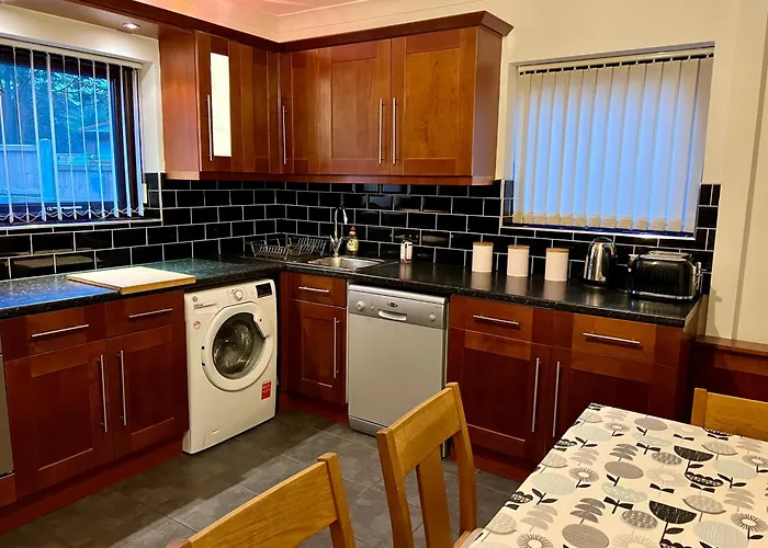 Housefield Stay, Room 4